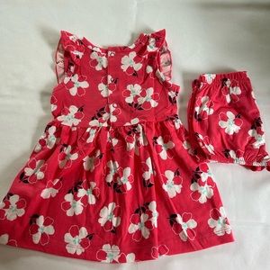 Infant sleeveless dress
